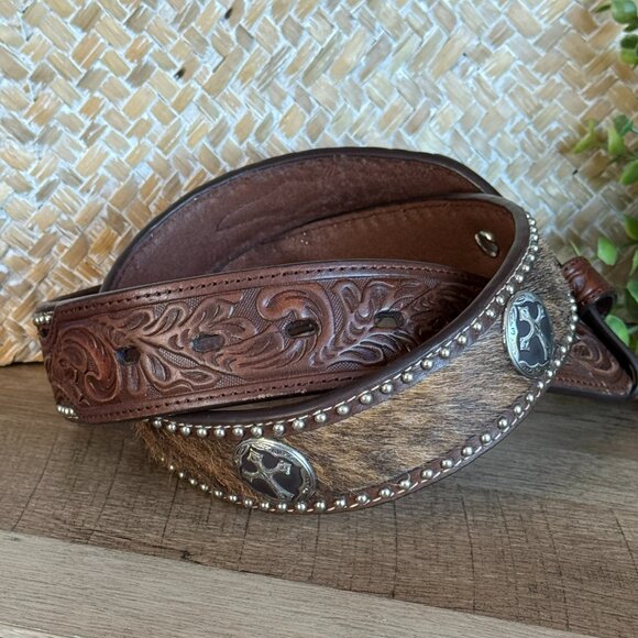 Vintage 90s 3D Hair-On Cowhide Cross Concho Hand-Tooled Western Belt - Men’s 34" - Picture 3 of 9